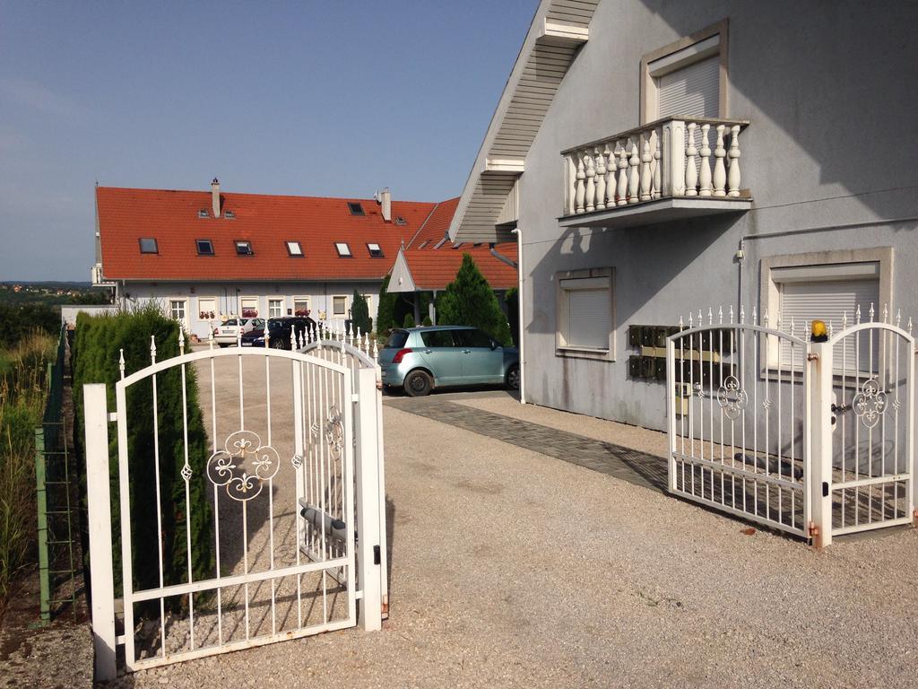 Appartement Daja Haz à Hévíz Extérieur photo